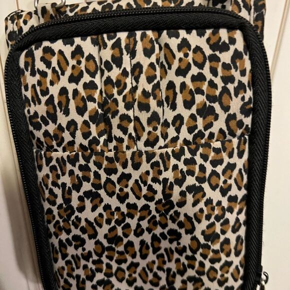Travelers Cheetah divider bag - Picture 4 of 10